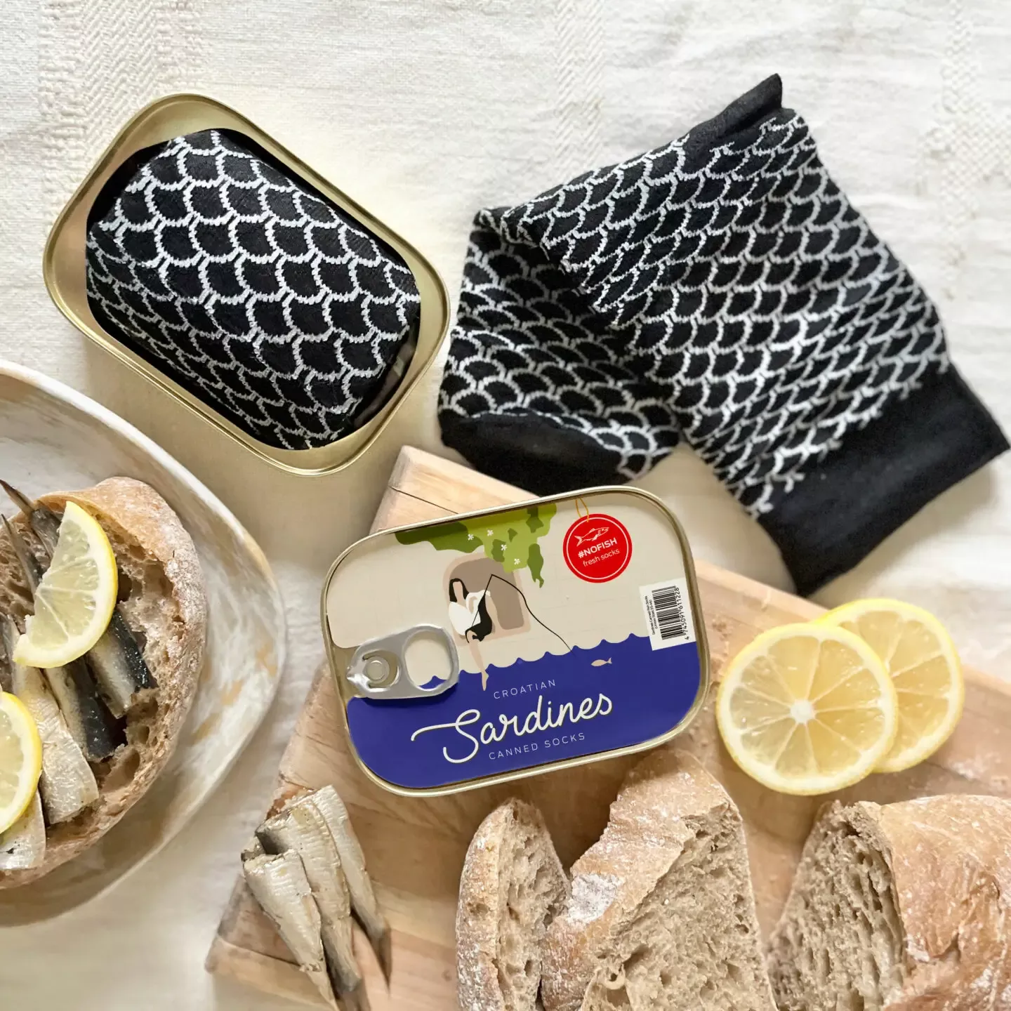 SARDINES CROATES CHAUSSETTES EN BOITE RECT