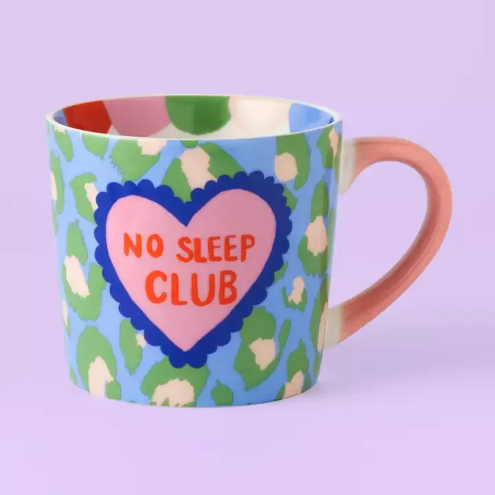 PORZELLANTASSE „NO SLEEP CLUB“ MIT LEOPARDENMUSTER – ELEANOR BOWMER