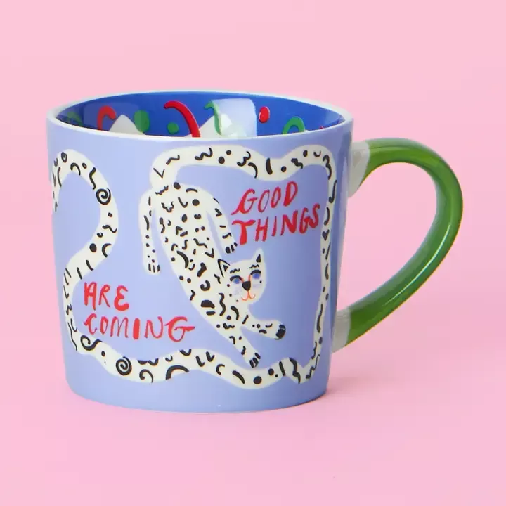 PORZELLANTASSE „GOOD THINGS ARE COMING“ – ELEANOR BOWMER