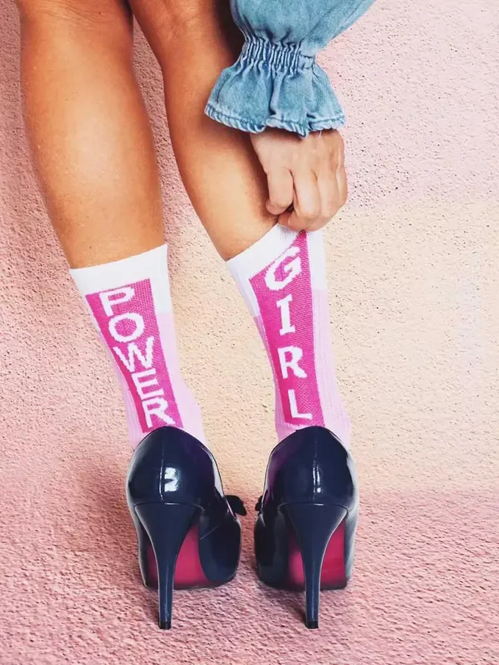 GIRL POWER ROSES CHAUSSETTES