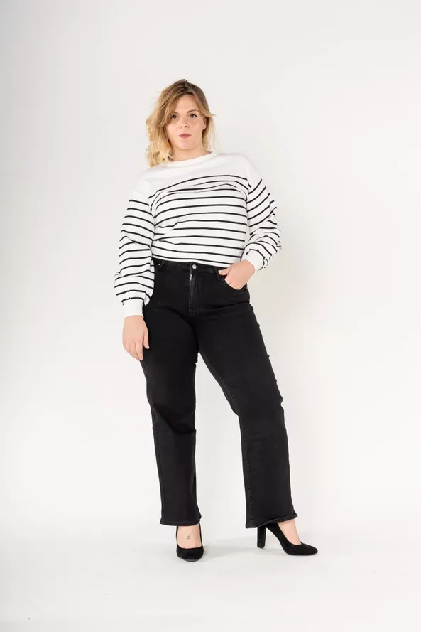 JEANS FLARE NOIR – NINA CARTER – GRANDE TAILLE 40–50