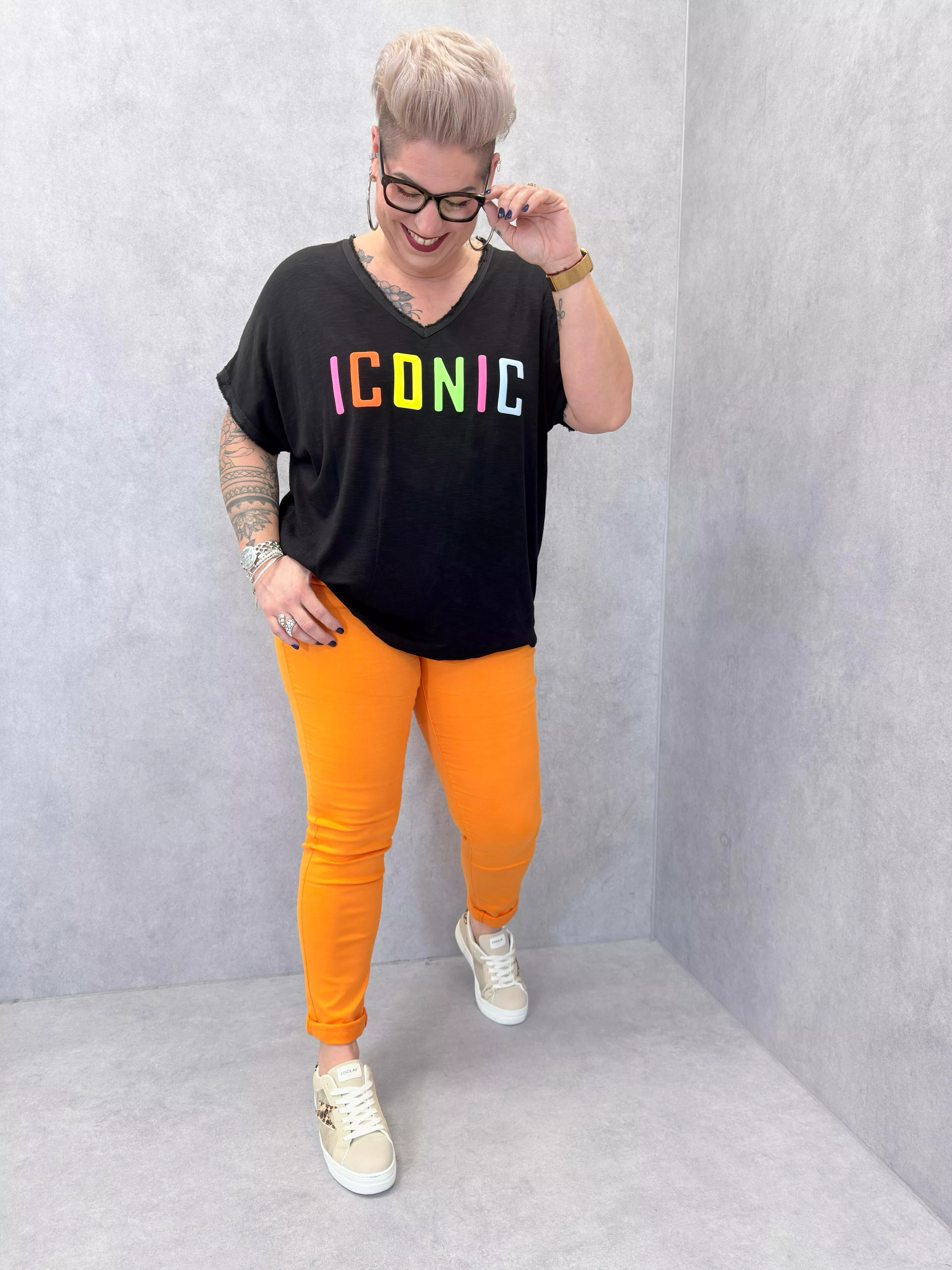 T-SHIRT ICONIC IMPRIMÉ FLUO – GRANDE TAILLE 44–48
