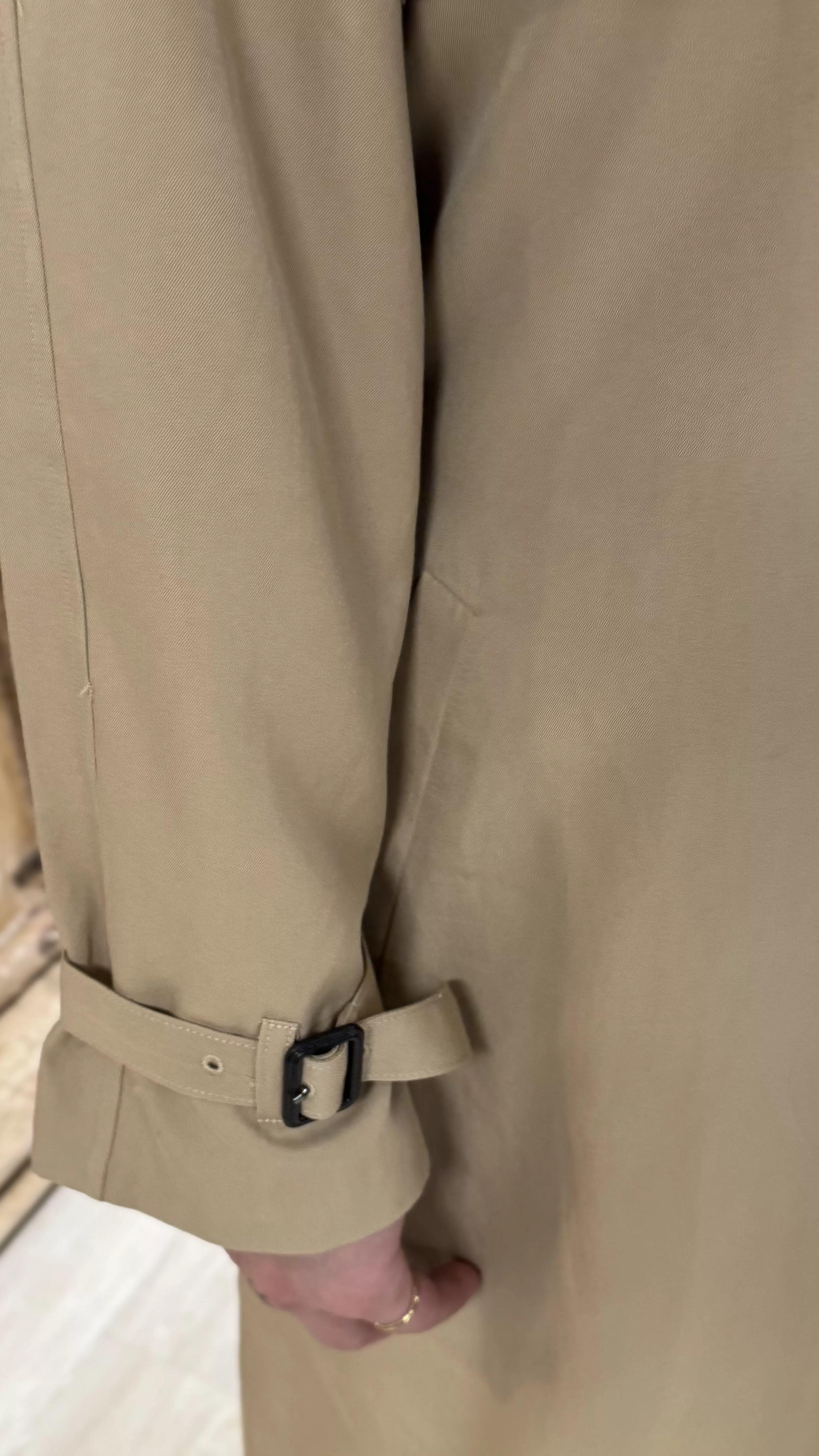 ZEITLOSER TRENCHCOAT – ONLY CARMAKOMA – GROSSE GRÖSSEN 42–54