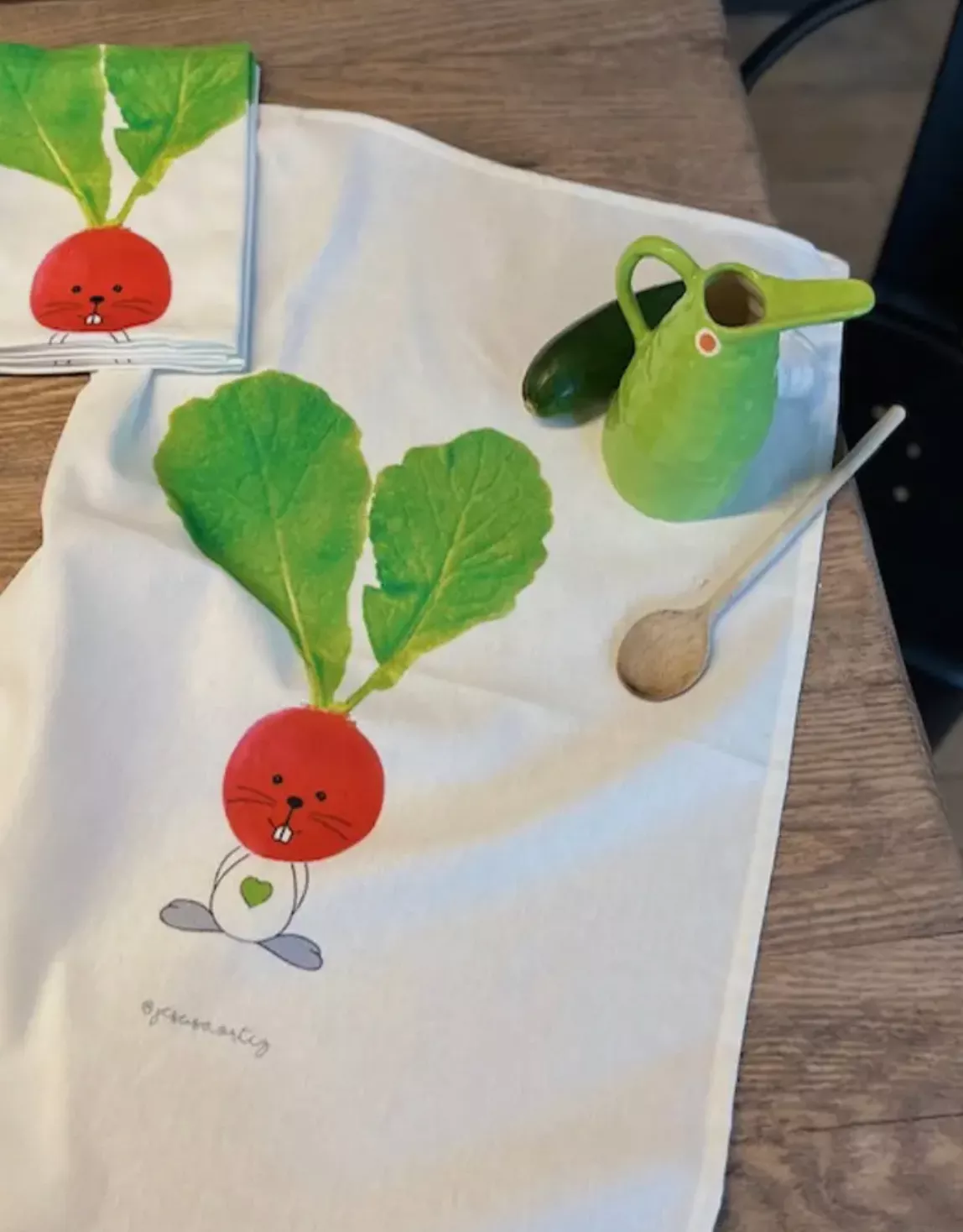 TORCHON CUISINE LE RADIS CRAQUANT – LES CHAHUTÉES