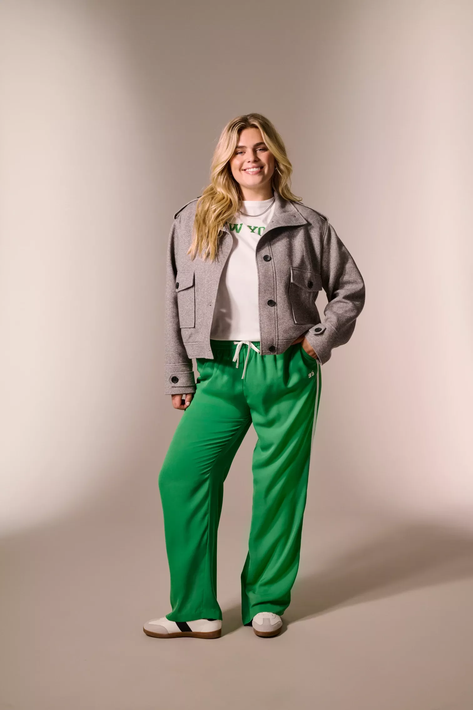 VESTE COURTE EN JERSEY – ONLY CARMAKOMA – GRANDE TAILLE 42–54