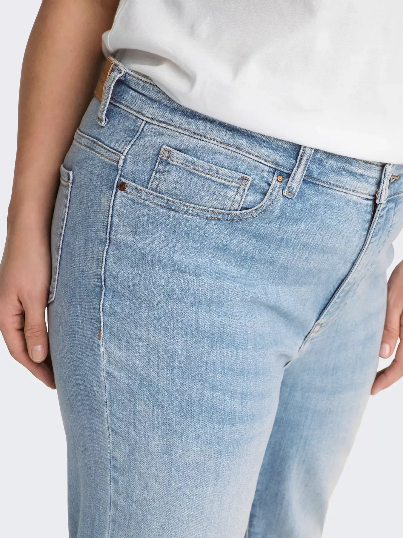 JEANS SLIM LIGHT BLUE – ONLY CARMAKOMA – GRANDE TAILLE 42–54