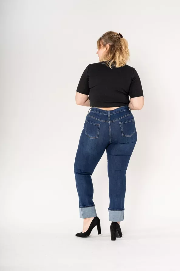 JEAN REGULAR MIT AUFSCHLAG – NINA CARTER – GROSSE GRÖSSEN 42–50