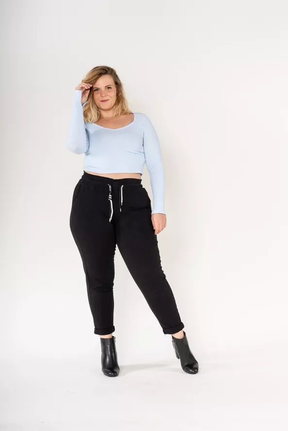 PANTAJOGG JEANS NOIR – NINA CARTER – GRANDE TAILLE 42–50