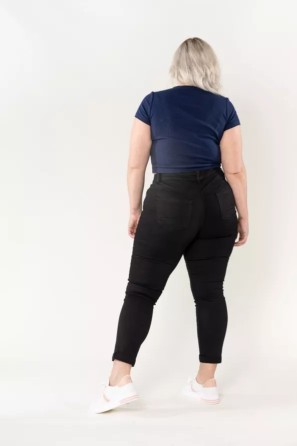 JEANS CURVE SLIM – NINA CARTER – GRANDE TAILLE 40–50
