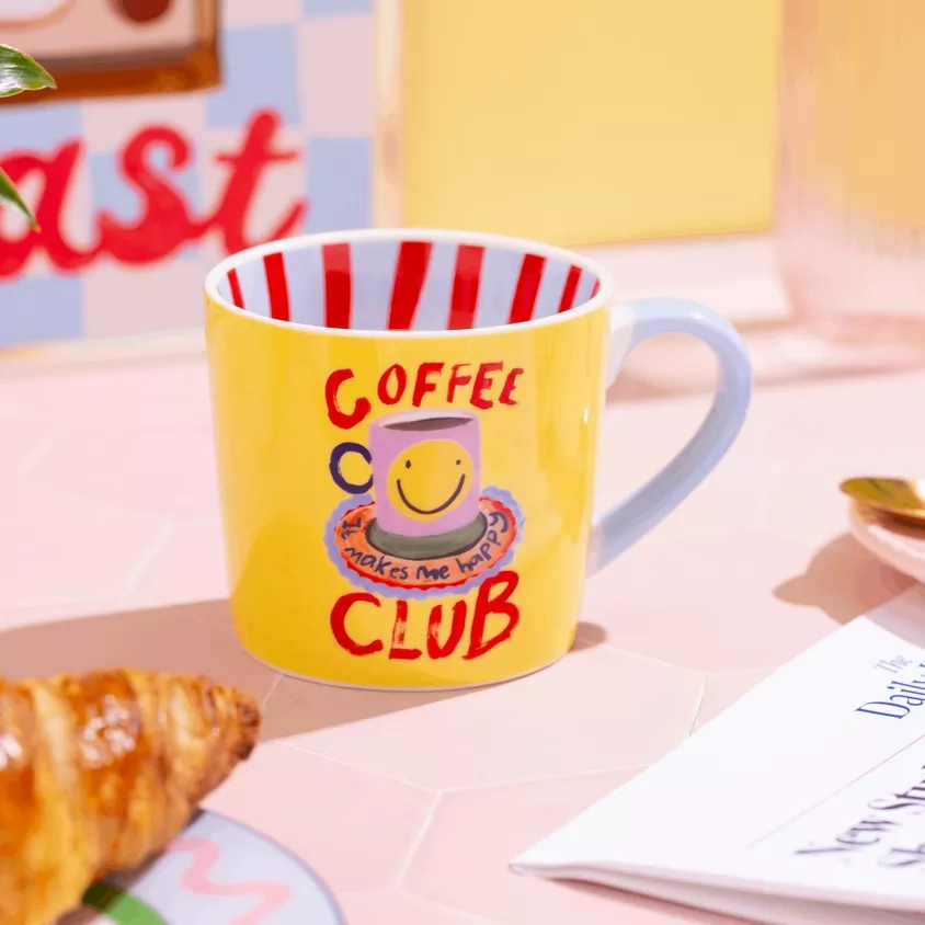 TASSE EN PORCELAINE « COFFEE CLUB » – ELEANOR BOWMER