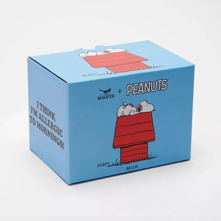 MUG SNOOPY “ALLERGIC TO MORNINGS” EN PORCELAINE – PEANUTS x MAGPIE