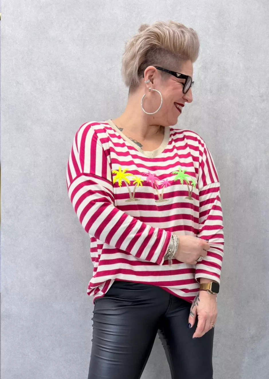 PULL PALMIER RAYÉ – COL V DORÉ – GRANDE TAILLE 44–48