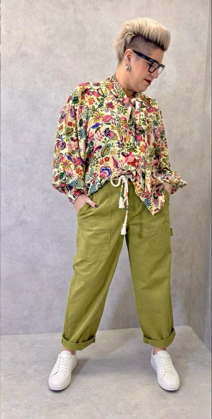 HOSE BLOOM – LUNA BLOOM – GROSSE GRÖSSEN 44–58