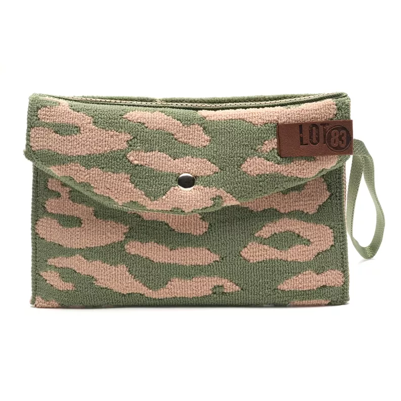 34 PORTEFEUILLE AMBRE ÉPONGE – LOT 83