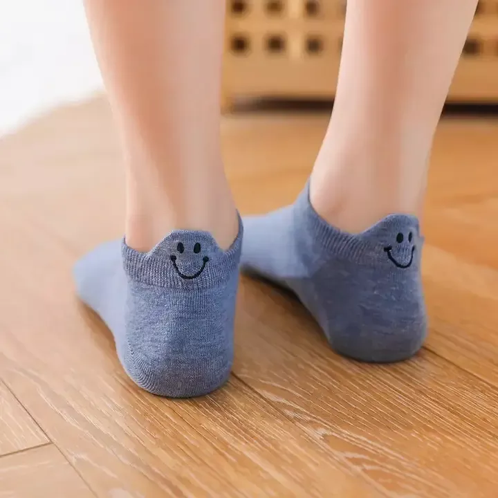 SOQUETTES LANGUETTE SMILEY – TITES CHAUSSETTES