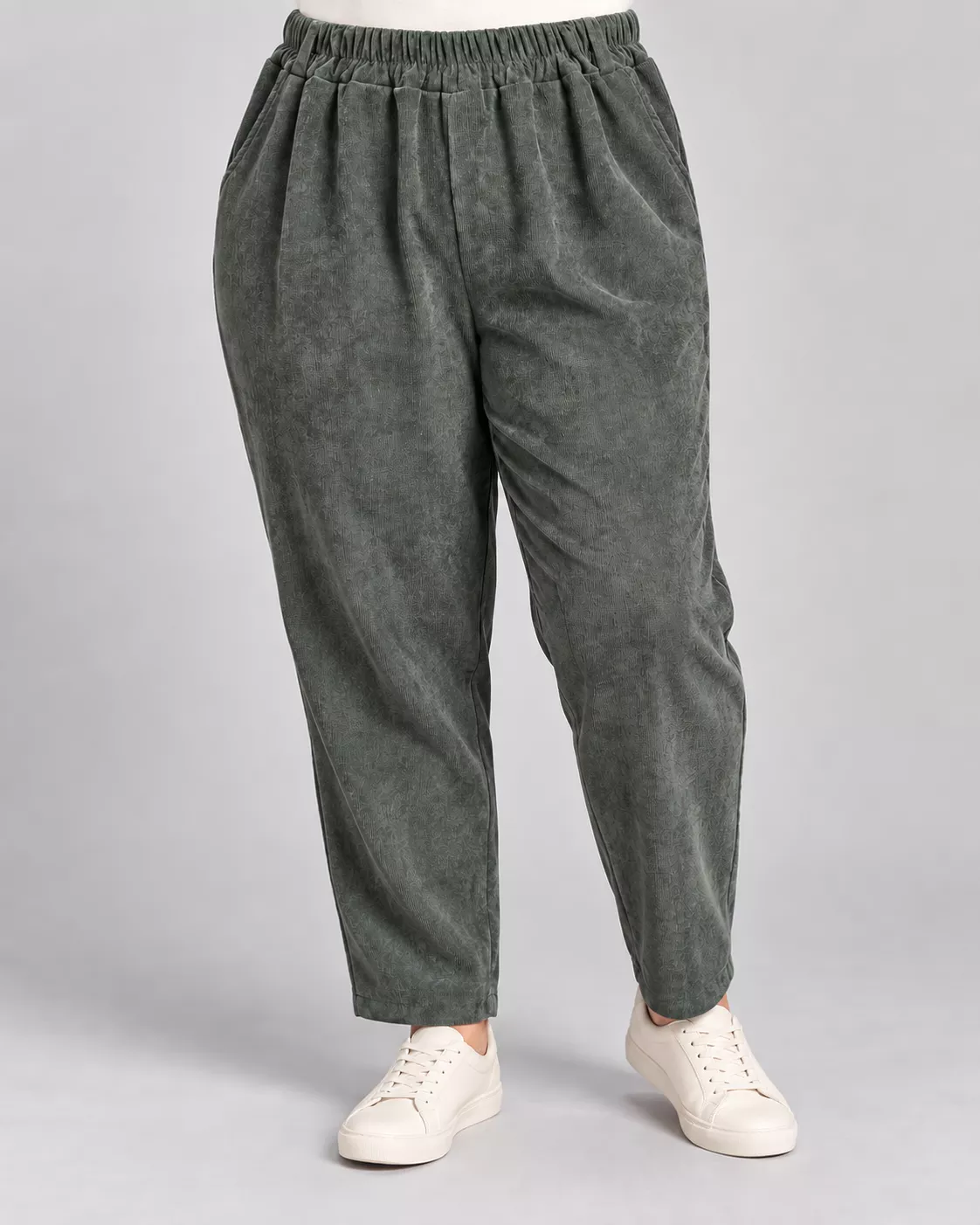 PANTALON CAROTTE VIKTOR EN VELOURS CÔTELÉ - GRANDE TAILLE 48-52
