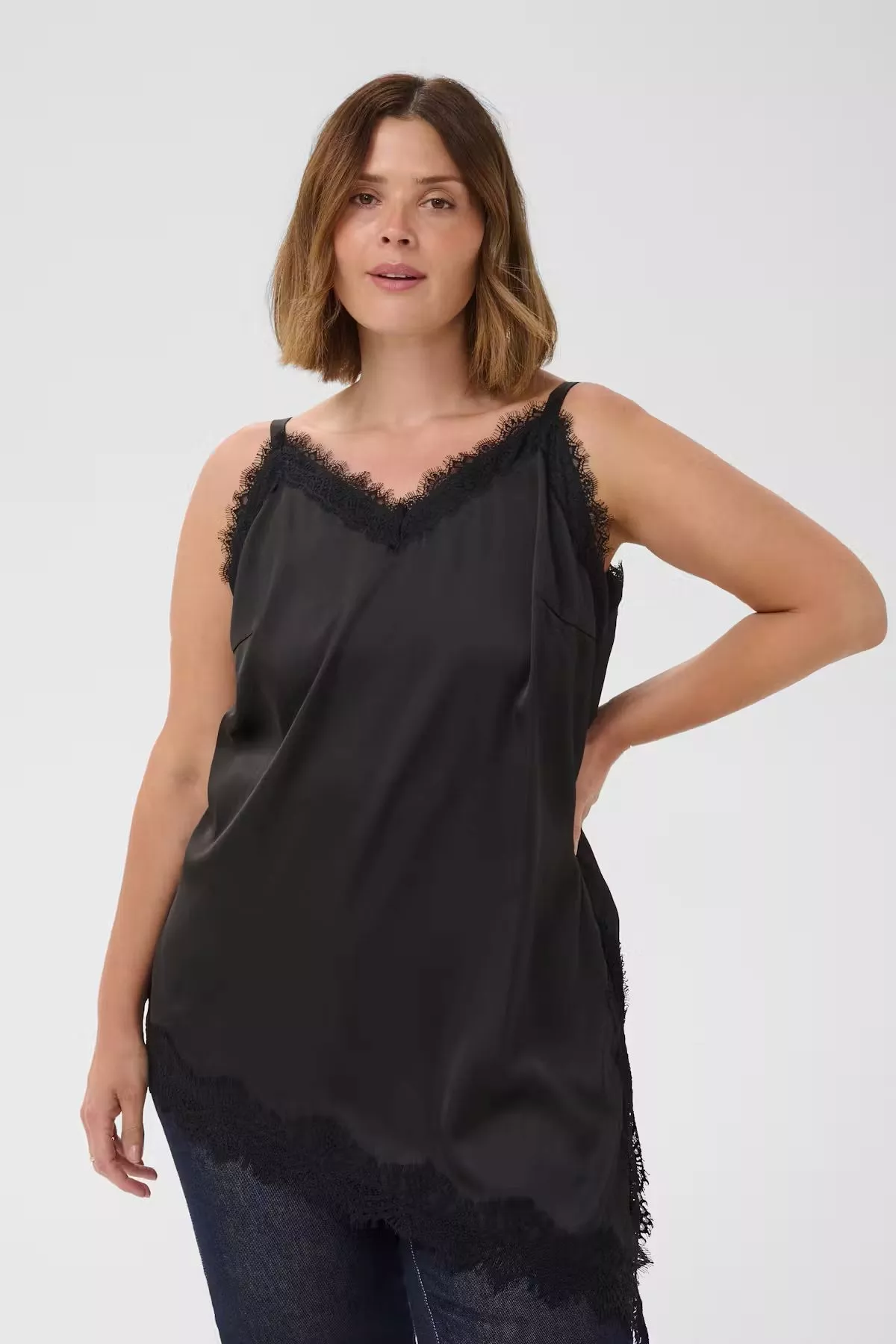LANGES SATIN-TOP MIANA - KAFFE CURVE - GROSSE GRÖSSE 44-50
