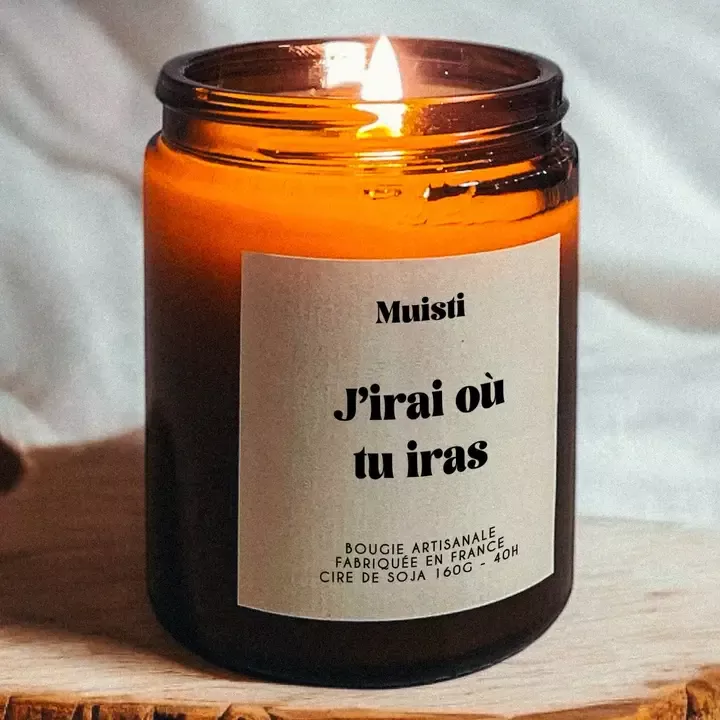 DUFTKERZE – J’IRAI OÙ TU IRAS – WEISSER MOSCHUS – 160 G – MUISTI