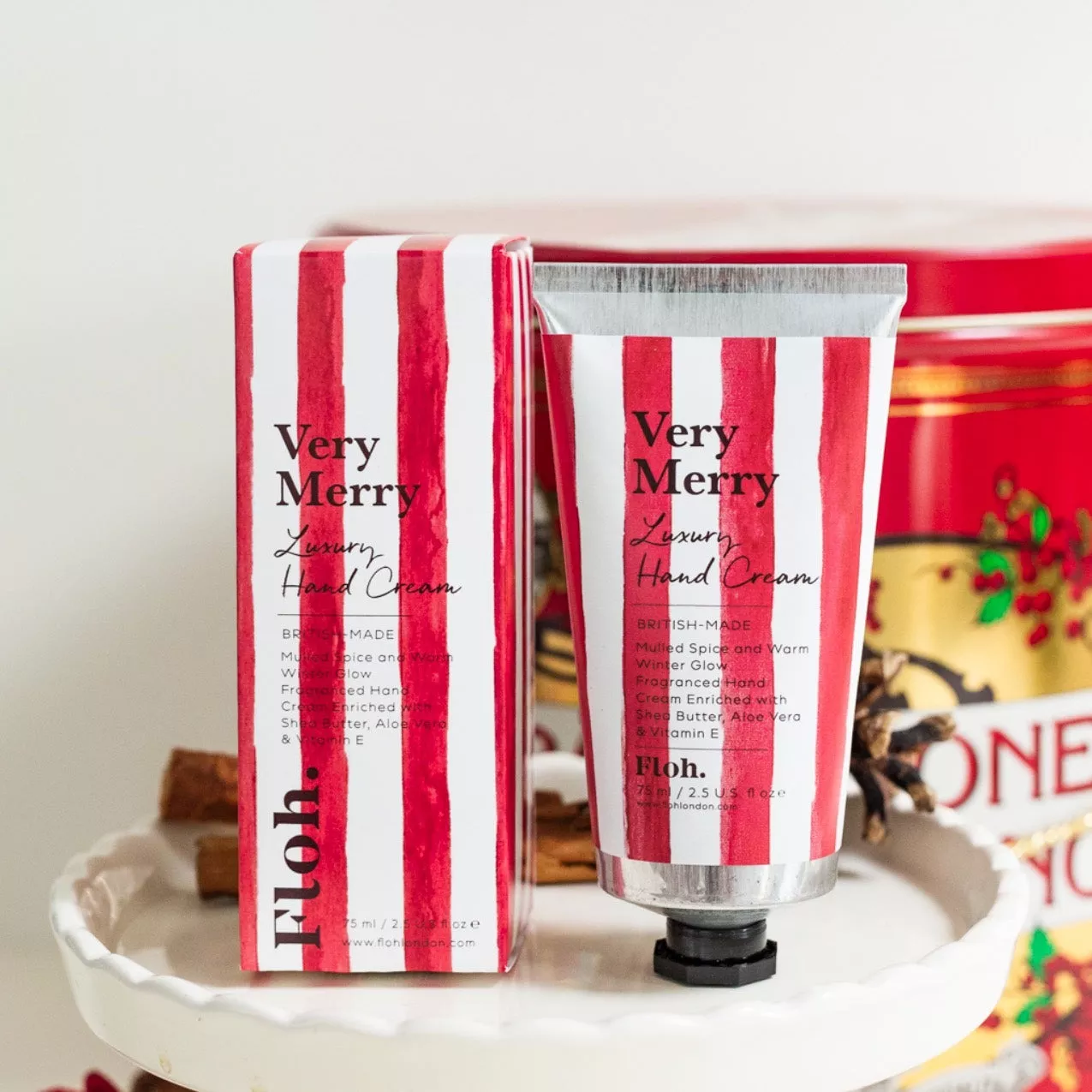 HANDCREME – VERY MERRY – TOASTED CRUMPET – 75 ML