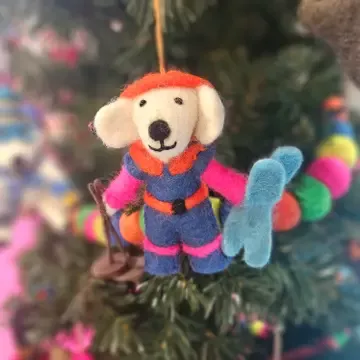 FILZANHÄNGER – SKIPUDEL PORCHA – FELT SO GOOD