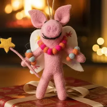 DÉCORATION À SUSPENDRE EN FEUTRE – FÉE PENELOPE PORKER – FELT SO GOOD